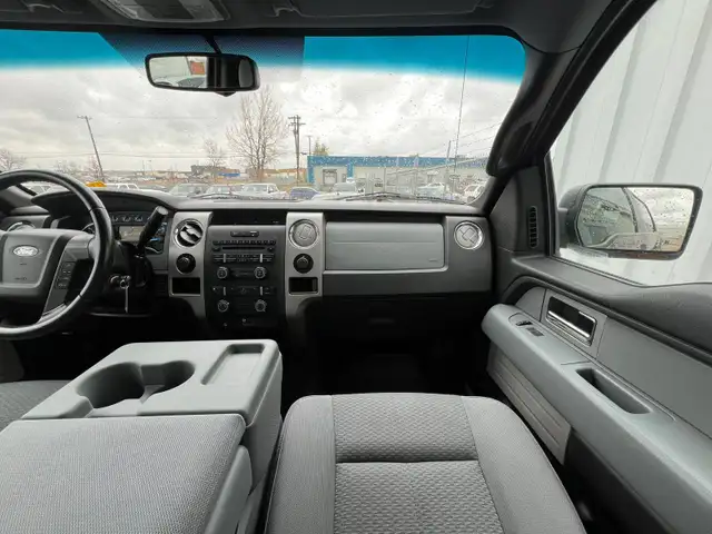 2011 Ford F-150 XLT Crew Cab 5.0L V8 | No Accidents | Command St - Photo 24