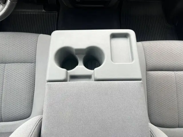 2011 Ford F-150 XLT Crew Cab 5.0L V8 | No Accidents | Command St - Photo 25