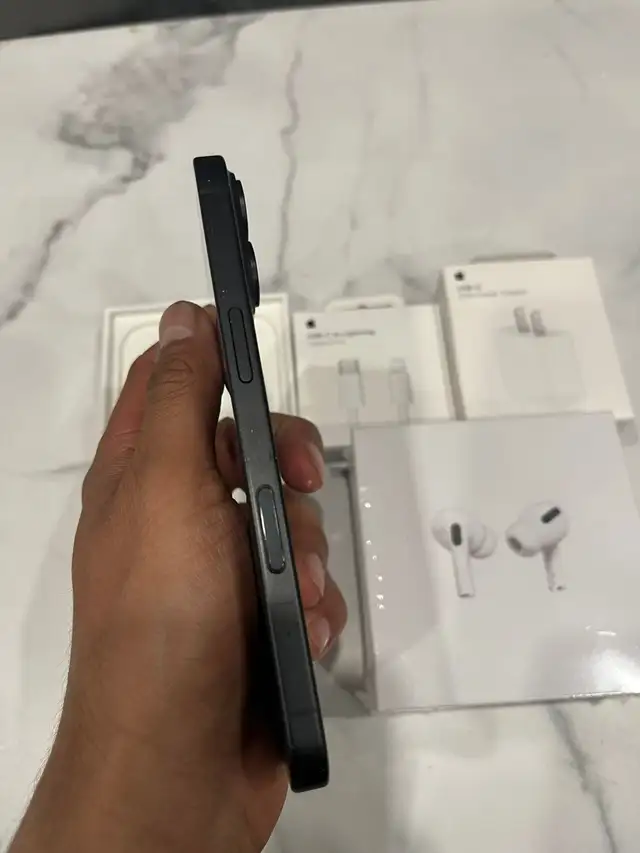 iPhone 16 128gb 94% battery Airpods/Charger Set/Delivery - Photo 5