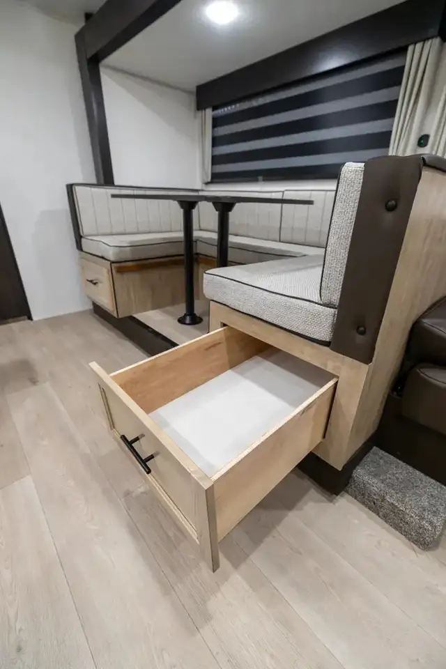 2026 Grey Wolf 29TE Bunk Model - Photo 5