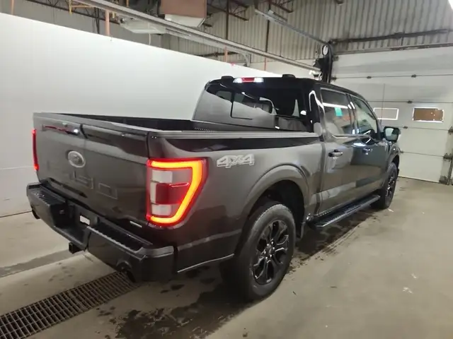 2023 Ford F-150 LARIAT Black Appear. Pkg 502A High 2.7 Ecoboost - Photo 4