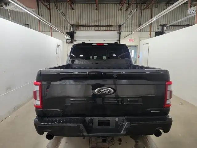 2023 Ford F-150 LARIAT Black Appear. Pkg 502A High 2.7 Ecoboost - Photo 11