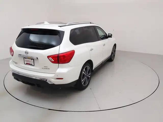 2020 Nissan Pathfinder PLATINUM |4WD|LTHR|HTD COOL SEATS|BOSE|PA - Photo 13