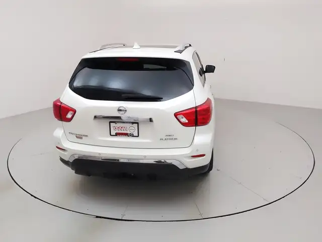 2020 Nissan Pathfinder PLATINUM |4WD|LTHR|HTD COOL SEATS|BOSE|PA - Photo 14