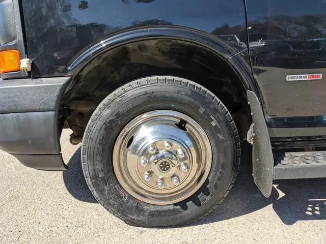 2008 GMC Savana 3500 DIESEL | 18 SEATS | AC UNIT |POWER ENTRANCE - Photo 10