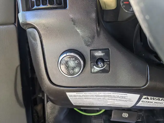 2008 GMC Savana 3500 DIESEL | 18 SEATS | AC UNIT |POWER ENTRANCE - Photo 19