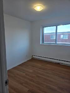 Renovated 4.5 Apartment for rent in Ville Saint-Laurent - Photo 7