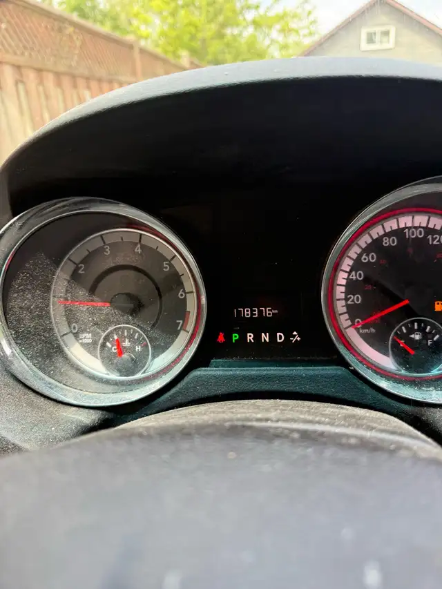 Dodge Caravan 2017 - Photo 6
