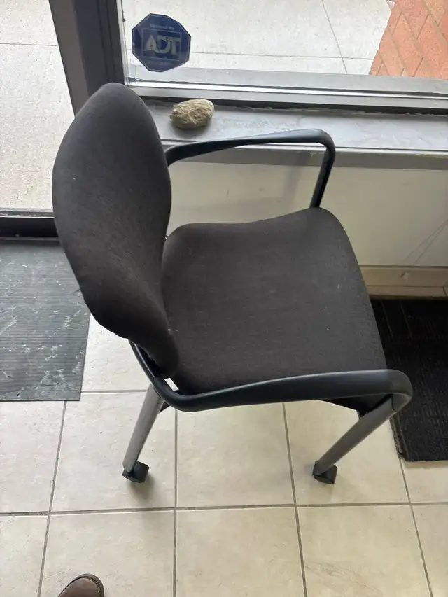 Haworth Improv Visitor Chair – Professional Guest Seating | $75 - Photo 6