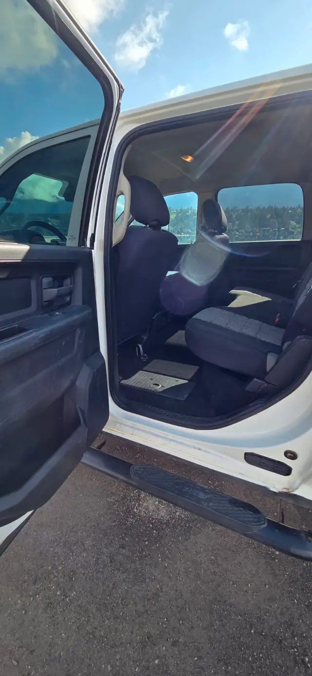 2014 dodge 3500 diesel - Photo 8