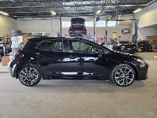 2019 Toyota Corolla SE Hatchback | Well Serviced | Clean Title - Photo 4