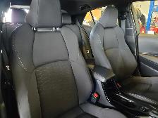 2019 Toyota Corolla SE Hatchback | Well Serviced | Clean Title - Photo 12