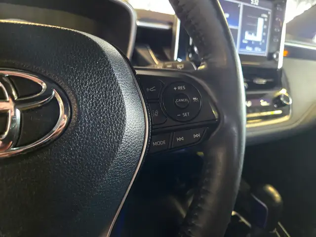 2019 Toyota Corolla SE Hatchback | Well Serviced | Clean Title - Photo 17