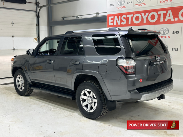 2015 Toyota 4Runner SR5 - Bluetooth - Photo 5