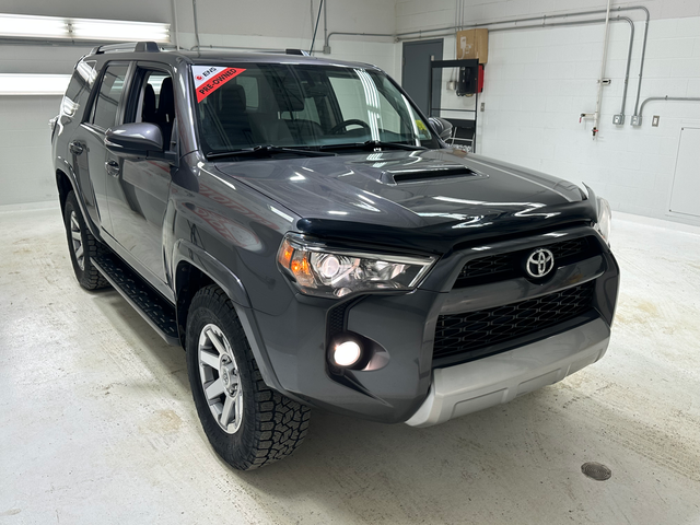 2015 Toyota 4Runner SR5 - Bluetooth - Photo 9