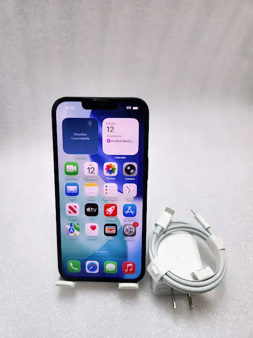 iPhone 14 128gb 85% Black 3 Months Warranty W/Charger - Photo 2