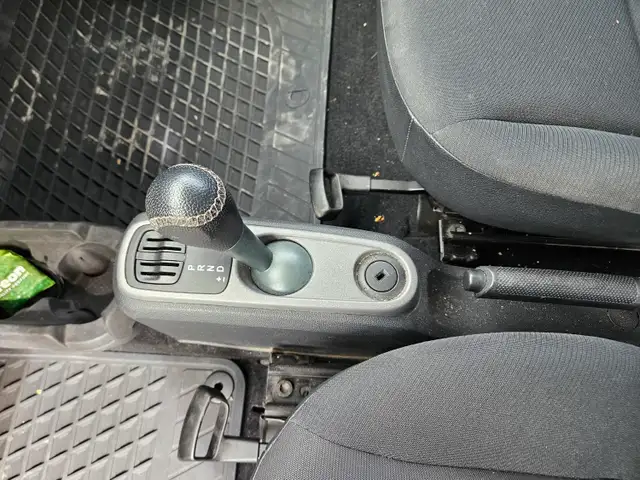 2013 Smart Car Fortwo - Photo 16