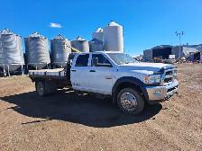 2015 Ram 5500 - Photo 2
