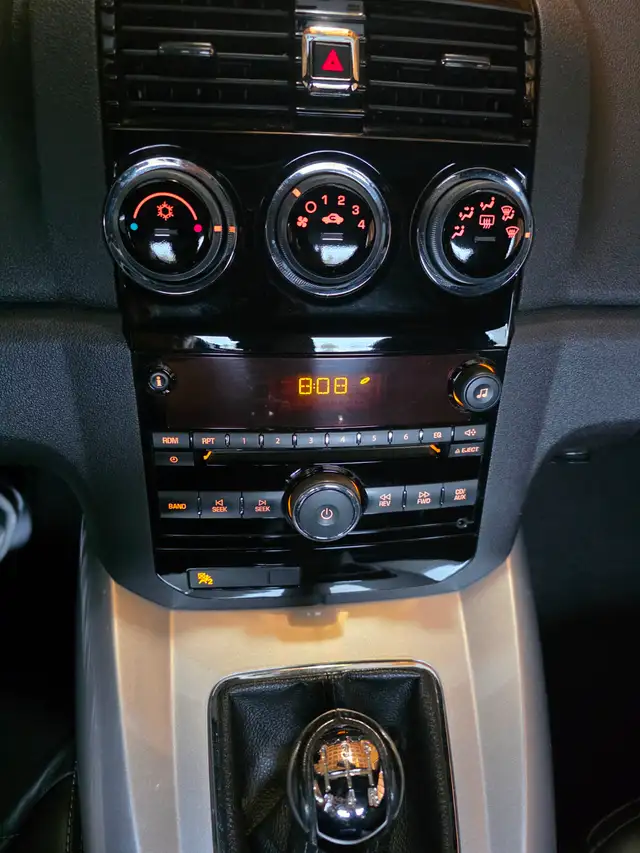 2007 Saturn sky convertible - Photo 10