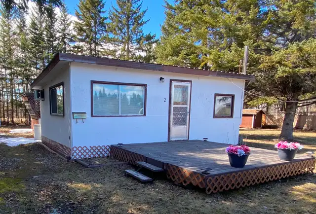 Cabin at Ditch Lake for Sale, 2 parcels of land