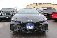 2025 Toyota Camry SE - Photo 3