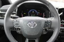 2025 Toyota Camry SE - Photo 23