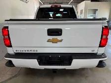 2018 Chevrolet 1500 LT-Z71 / 4x4 / Crew / Low K / Fnance - Photo 4