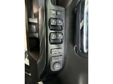 2018 Chevrolet 1500 LT-Z71 / 4x4 / Crew / Low K / Fnance - Photo 12