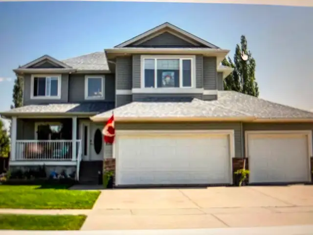 5 bed Detached at 2605 57 Street, Camrose Alberta for $699,00