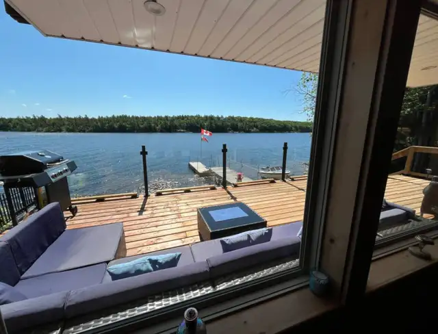 GORGEOUS LAKE FRONT HOME GRAND LAKE WELLINGTON NS - Photo 2