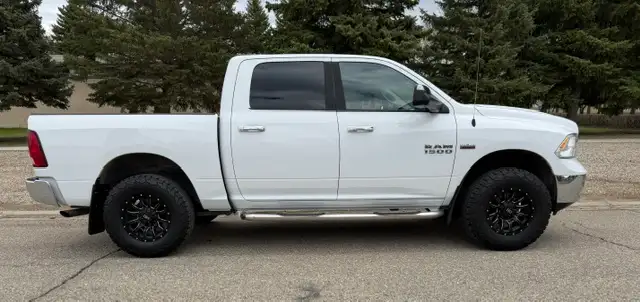 2015 Ram 1500 SLT PKG- 4X4 2 INCH LIFT KIT