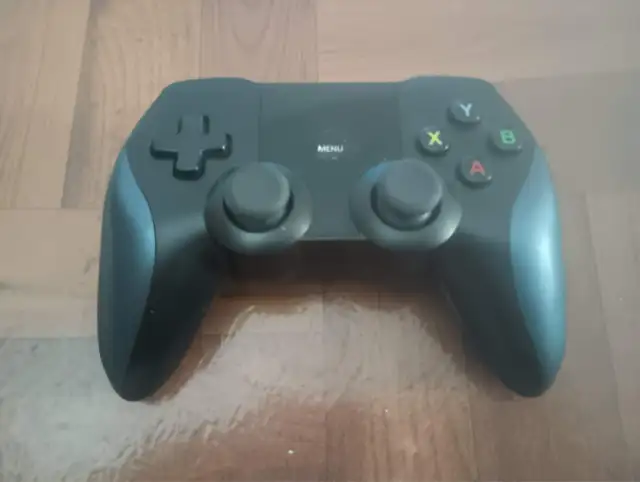 HORIPAD Ultimate Wireless Bluetooth Game Controller For Apple