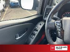 2022 Nissan Frontier PRO-4X PRO 4 X CREW CAB - Photo 17