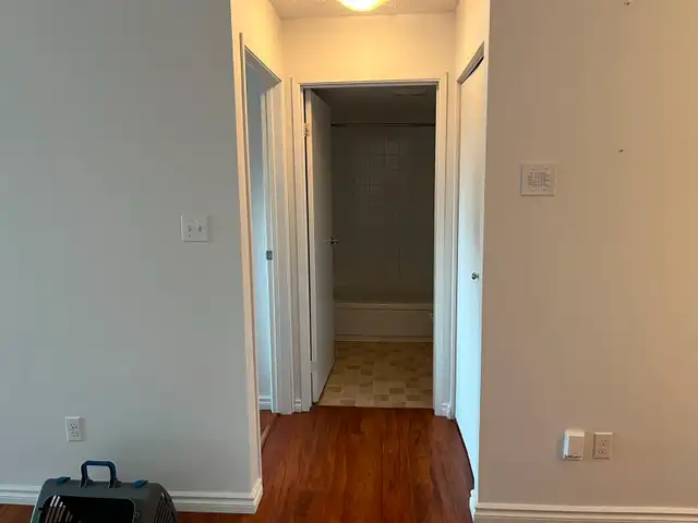 Apartment rent -658 Kenaston Blvd, Winnipeg - Photo 4