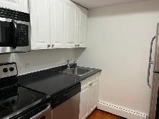 Apartment rent -658 Kenaston Blvd, Winnipeg - Photo 8