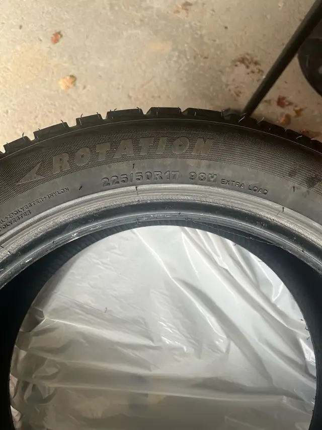 BMW Winter Tires -225/50 R17 - Photo 3