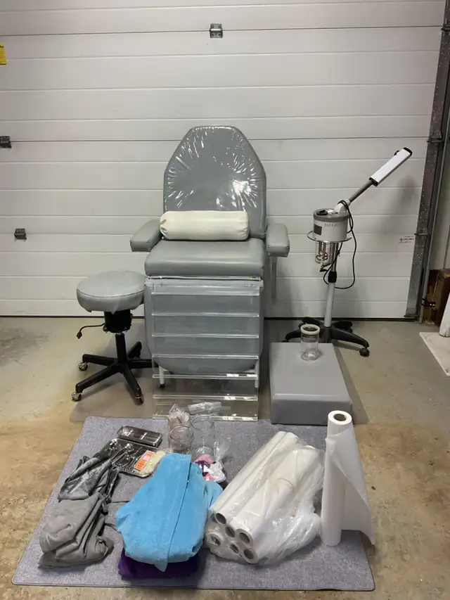 RETIRING ! Esthetic equipment,implements and supplies for sale.