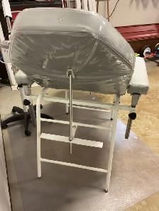 RETIRING ! Esthetic equipment,implements and supplies for sale. - Photo 8