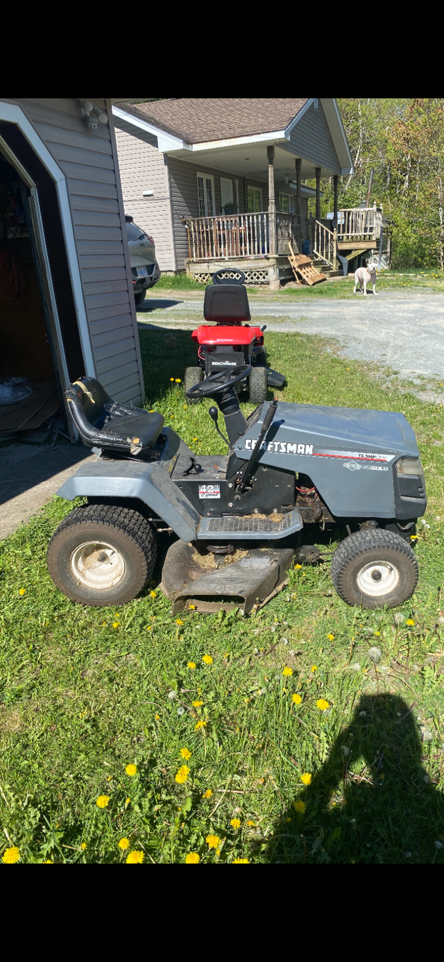 Lawn tractor - Photo 4