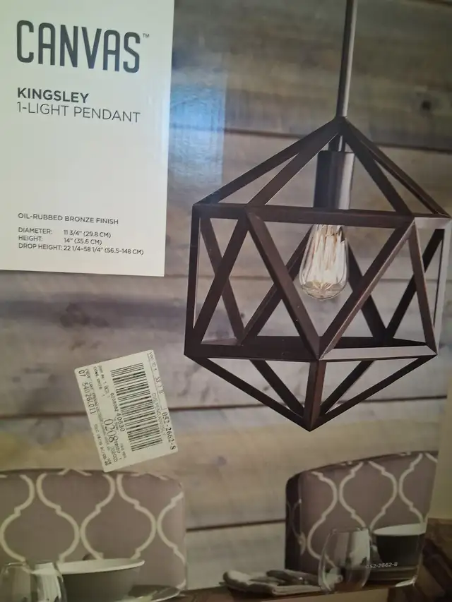 Ceiling Light and 2 (two) Wall Lights. - Photo 2