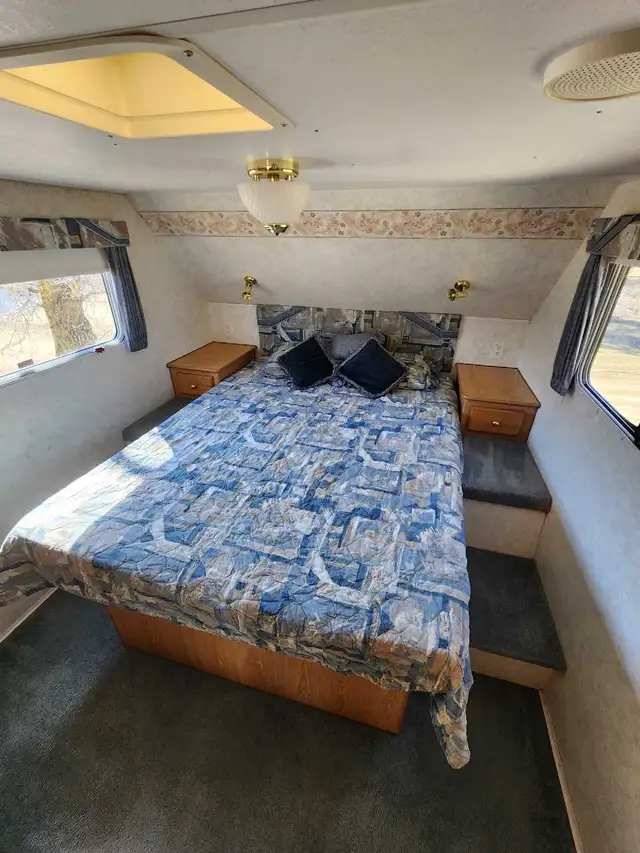 2002 Kustom Coach Fifth Wheel 27Ft - Photo 8