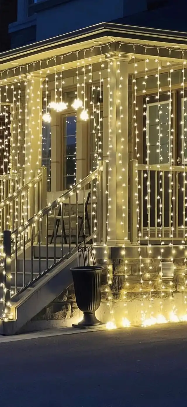 Light Installations-looking for workers - Photo 2