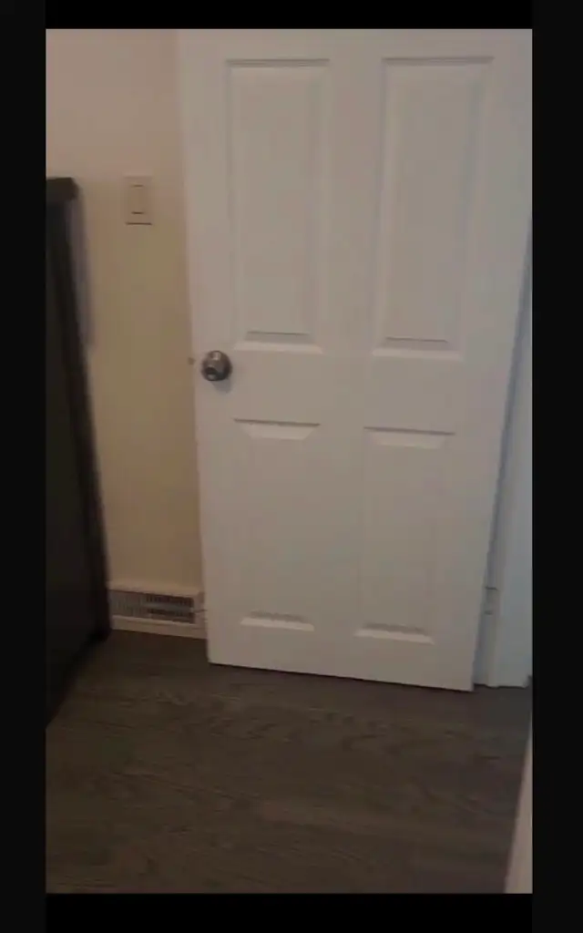 Private Room for Rent (Female Only/Pharmacy & Ellesmere/ Utl Inc