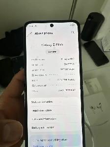 Samsung Galaxy fold flip 5 256GB Airpods/Delivery - Photo 4