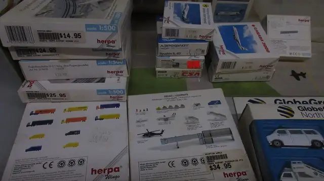 Herpa Wings Model Airport, Planes & Accessories - $300 - Photo 8