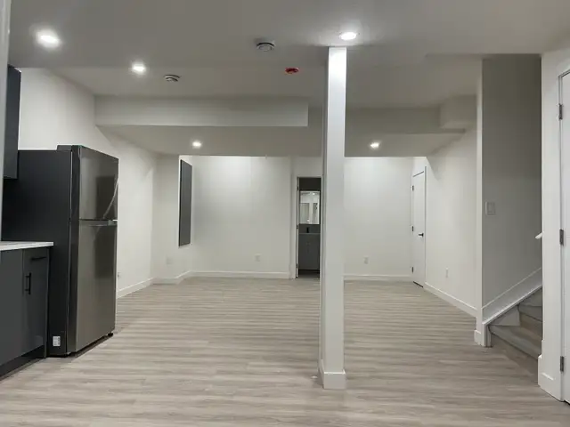New 2 Bedroom Basement - Photo 4
