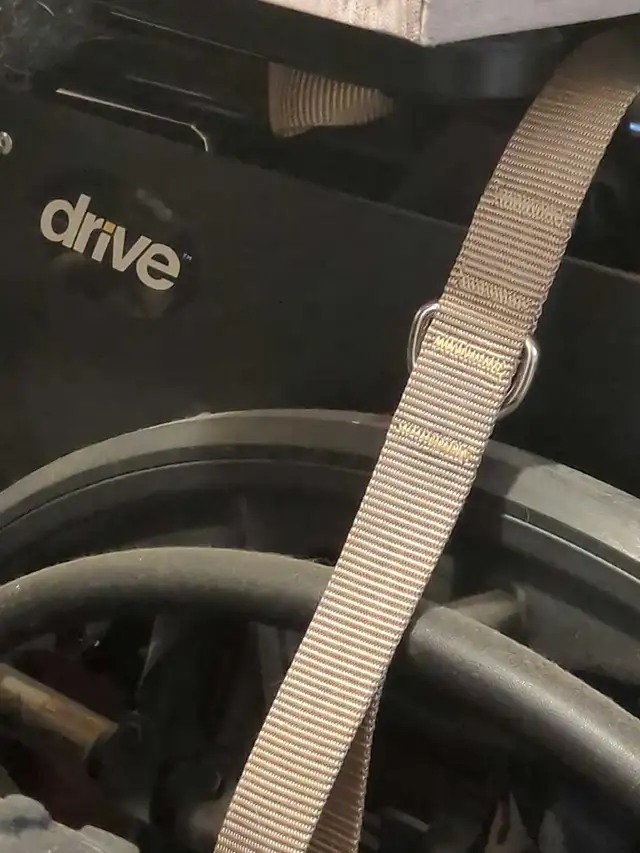 brand new 'drive' wheelchair - Photo 2