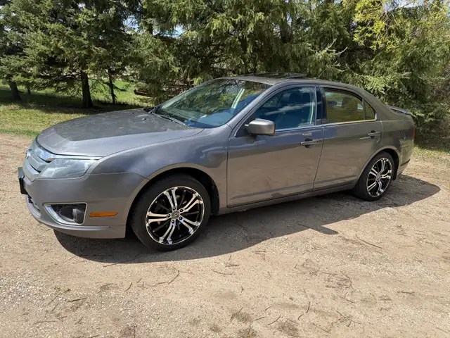 2012 Ford Fusion SEL AWD 3.0L - Photo 2