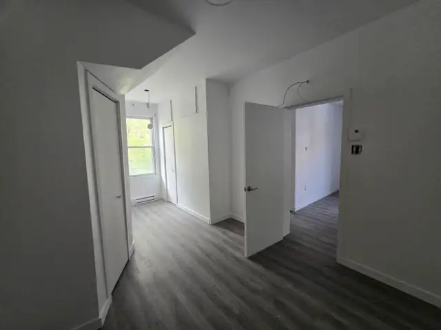 5 1/2 appartement à louer / for rent - Photo 6