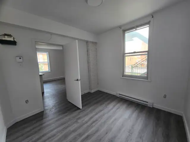 5 1/2 appartement à louer / for rent - Photo 7
